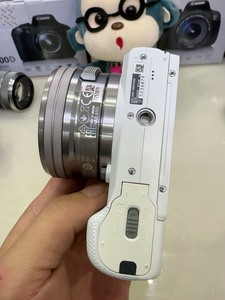 ราคาขายส่ง กล้อง Sony A5000 พร้อมเลนส์ 16-50 มม. 20.1 ล้านพิกเซล Full HD มือสอง - Product Image 4
