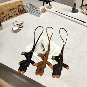 Porte-clés de luxe GHG en cuir PU, pendentif de <span class=keywords><strong>sac</strong></span>, accessoires pour clés de voiture, mini <span class=keywords><strong>sac</strong></span> <span class=keywords><strong>Birkin</strong></span> en forme d'ours en peluche, vente en gros - Product Image 2