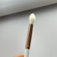Fard à paupières 3D en poudre blanche, 1 pièce, fond de teint liquide, base synthétique, mélange de détails, outil de beauté pour le visage et les yeux
