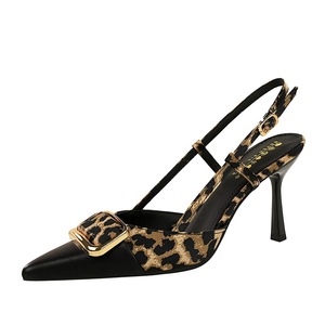 <span class=keywords><strong>Scarpe</strong></span> Bigtree 7317-A15 Estive da Donna con Tacco Alto Sottile, Punta Affusolata, Stampa Leopardata in Raso e Fibbia, Ideali per Eventi all'Aperto - Product Image 5