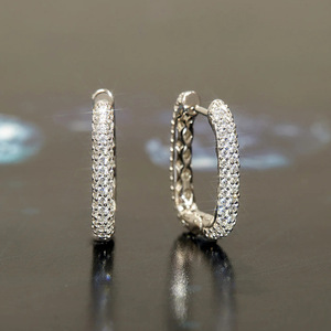 Orecchini a polsino geometrici con zirconi da donna, alla moda, minimalisti, chic, gioielli per tutti i giorni - Product Image 1