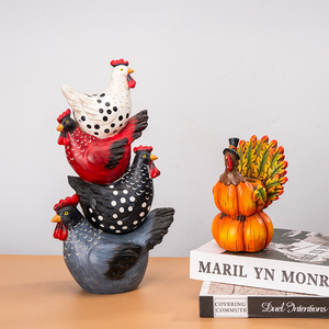 Ensemble de figurines de poulets amusants en forme de bottes de pluie, deux pièces, finition vieillie vintage, décoration artisanale pour la maison et le salon - Product Image 3