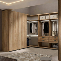 Armoire en teck massif durable, design moderne, avec coiffeuse intégrée, portes coulissantes, écologique, vente en gros