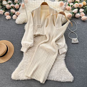 Autumn <strong>Winter</strong> Small Perfume Wind Knitting Suit Female Short Sweater Shawl <strong>Coat</strong> Halter Cami Suspender Dress Two Piece <strong>Set</strong> - Product Image 3