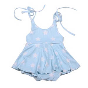 OEM/ODM Top de Verano para Niñas con Tirantes Ajustables, Estampado de Leopardo, Peplum con Cordón, de Algodón RIB Tejido con Efecto Burbuja y Frenulum Toller - Product Image 3