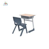 Ensemble de bureaux et de chaises durables pour étudiants, salles de classe et salles de formation universitaires, design ergonomique pour l'étude