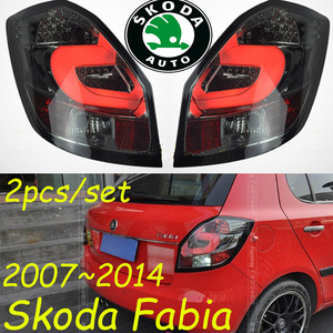 Pour Skoda <span class=keywords><strong>Fabia</strong></span> 2008-2014 Version Fumée Feux Arrière LED Rétrofit/Mise à Niveau 12V 10000 Lumens Automobile Neuf Rouge - Product Image 2