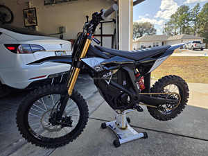 Entrepôt américain - Livraison en 7 à 10 jours - Altis Mini Pit Dirt EBike 72V 35Ah - Vélo tout-terrain Altis - 13KW Altis - Product Image 2