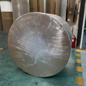 Rollo de Papel Kraft Recubierto de PE Brillante de 210 g/m², Color Marrón o Blanco, Material para Vasos, en Venta - Product Image 2