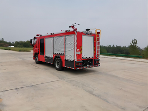 Nouveau design Camions de pompiers Isuzu 8000L Afrique du Sud RHD 4x2 avec certificat CE pour les zones minières - Product Image 4