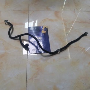 อะไหล่เครื่องยนต์รถขุด PC200-8 รุ่น 6754-71-5420 6D107 ท่อส่งน้ำมันเชื้อเพลิง รุ่น 6754-71-5421 6754-71-5422 4994936 - Product Image 2