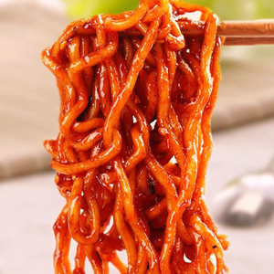 Fideos Instantáneos con Pollo Love Circle, Hechos a Mano, Paquete de 5, Listos en 4 Minutos, Halal, Comida Casera para la Noche, Fritos - Product Image 5