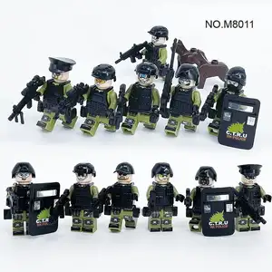 M8011 Hongkong Stadspolitie Antiterrorisme Soldaat Figuren Accessoires Wapen Militaire Leger Bouwstenen Kids Cadeau Speelgoed M8008