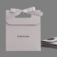 Emballage en papier recyclable écologique de luxe avec poignée en ruban sac à provisions de boutique imprimé personnalisé votre sac en papier cadeau avec logo