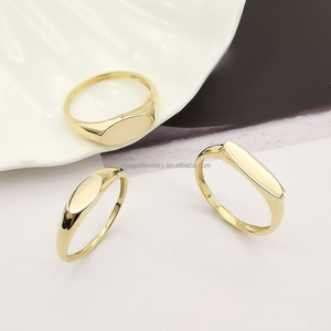 Nhẫn Signet Cổ Điển Nhẫn Mạ Vàng Thật 14K Phong Cách Thanh Nhã Tùy Chỉnh Khắc Theo Yêu Cầu Nhẫn Trang Sức Vàng Trơn - Product Image 3