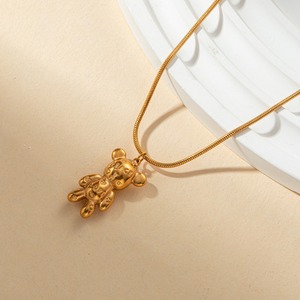 Set di Collana con Ciondolo a Forma di Orsetto in Inglese Placcato Oro, Elegante e Personalizzato, Stile alla Moda - Product Image 4