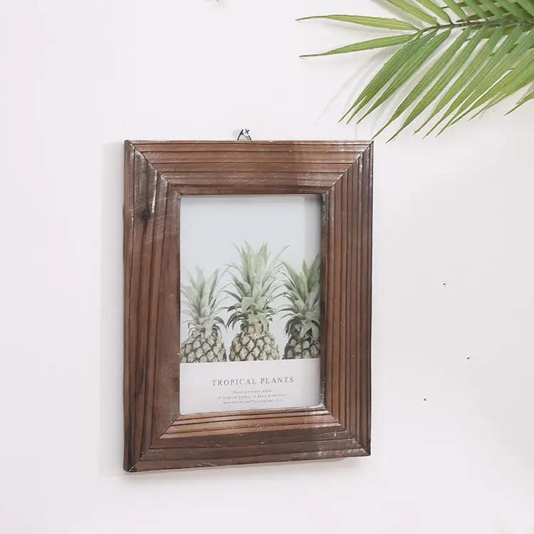 New Modern Customized Size Small Picture Frame Wood Photo Wood Picture Frame On Wall