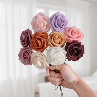 MW21002 Fleurs artificielles de roses avec tige Roses en mousse pour arrangements floraux Centres de table Douche nuptiale Décorations pour la maison