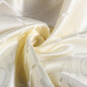 Nappe élégante en satin ronde gaufrée or rose pour mariage, technique de tissage teint uni - Product Image 5