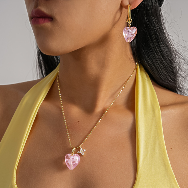 European and American high-end luxury crystal heart-shaped flower pendant necklace, fashionable adjustable collar chain earrings
