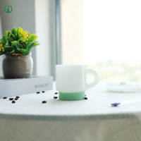 Jade Weiße Glas-Kaffeetassen Farbige Borosilikat-Einwand-Glasteetassen Kaffeebecher mit Henkel Maßgefertigte Farbige Glasbecher