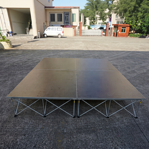 Plateforme de scène pliable en aluminium à installation rapide pour événements - En promotion - Product Image 1