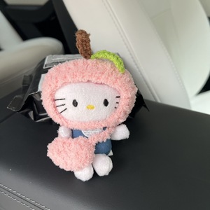 Porte-clés en peluche Hello Kitty Apple pour filles, 1053 cm, en matière peluche - Product Image 3