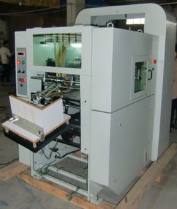 Máquina para hacer cuadernos Punzonadora de encuadernación de alta calidad para <span class=keywords><strong>Agenda</strong></span> Perforadora de papel de archivo completamente automática - Product Image 5