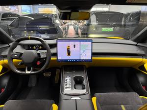 Xiao Mi SU7 Ultra, SUV de 4 Puertas y 5 Plazas, Vehículo Eléctrico Puro con Autonomía Máxima de 500 km, Batería de Litio, Asientos de Cuero, Tracción Delantera - Product Image 6