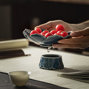 Plateau à fruits en céramique en forme de lotus, vaisselle décorative en porcelaine pour la maison, pour servir des collations et du thé - Product Image 4