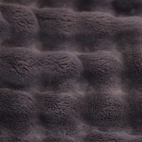 Couverture en fausse fourrure grise à motifs haut de gamme 750 g/m² – Plaid luxueux et moelleux pour une ambiance nuageuse et chaleureuse dans votre salon