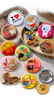 NEWBA KL2512 Badges en émail personnalisés à paillettes métalliques, thème Coupe du Monde de Football, avec cartes de support et attache papillon 3cm/4cm