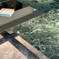 Table basse carrée en acier massif de style italien moderne et minimaliste, avec plateau en marbre, métal et verre miroir, pour le salon