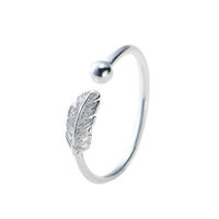 Bague ouverte ajustable en forme de plume vintage pour femme, ton argenté, sertissage invisible, pour cadeau de mariage ou d'anniversaire