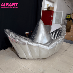 Modèle de <span class=keywords><strong>bateau</strong></span> en PVC argenté pour accessoires d'événements, <span class=keywords><strong>bateau</strong></span> gonflable pour idées de fêtes de carnaval - Product Image 5