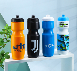 Botella de Agua Deportiva de Plástico de 700 ml con Impresión de Logotipo Personalizado, Vaso de Agua al por Mayor para Uso en Exteriores, Jardín, Gimnasio y Viajes - Product Image 1