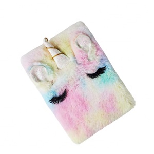 Diario Promozionale in Peluche con Glitter, Design Unicorno 3D, Logo Personalizzato, Copertina Rigida con Rivestimento in Tessuto, Regalo - Product Image 4