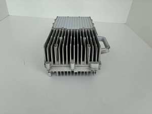 RRU R8862A S8500 /ZX リモート無線ユニット GSM 4G 3G GPRS TCP ネットワーク用 再生リピーター付き 1年間保証 - Product Image 6