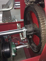ZHENHUA-KZJ Semi Automatique Bondage Pe Chaîne Spirale Attachant Pe Boîte De Papier Ondulé Bundler Emballage Avec Plaque Supérieure Machine