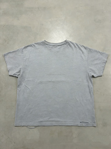 Camisetas Gráficas de Algodón Pesado con Serigrafía Personalizada Hongguan para Hombre, Estilo Vintage Desgastado con Remaches y Pedrería, Manga Corta - Product Image 2