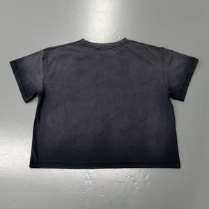 T-shirt personalizzata Kornit DTG grigio antracite con stampa grafica <span class=keywords><strong>angelo</strong></span>, maglietta strappata stile grunge, top oversize in cotone - Produzione di fabbrica - Product Image 2