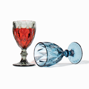 <span class=keywords><strong>Verre</strong></span> de secours en forme de diamant de luxe 240ml 330ml <span class=keywords><strong>verre</strong></span> à vin rouge jus de ménage <span class=keywords><strong>verre</strong></span> à pied haut - Product Image 3