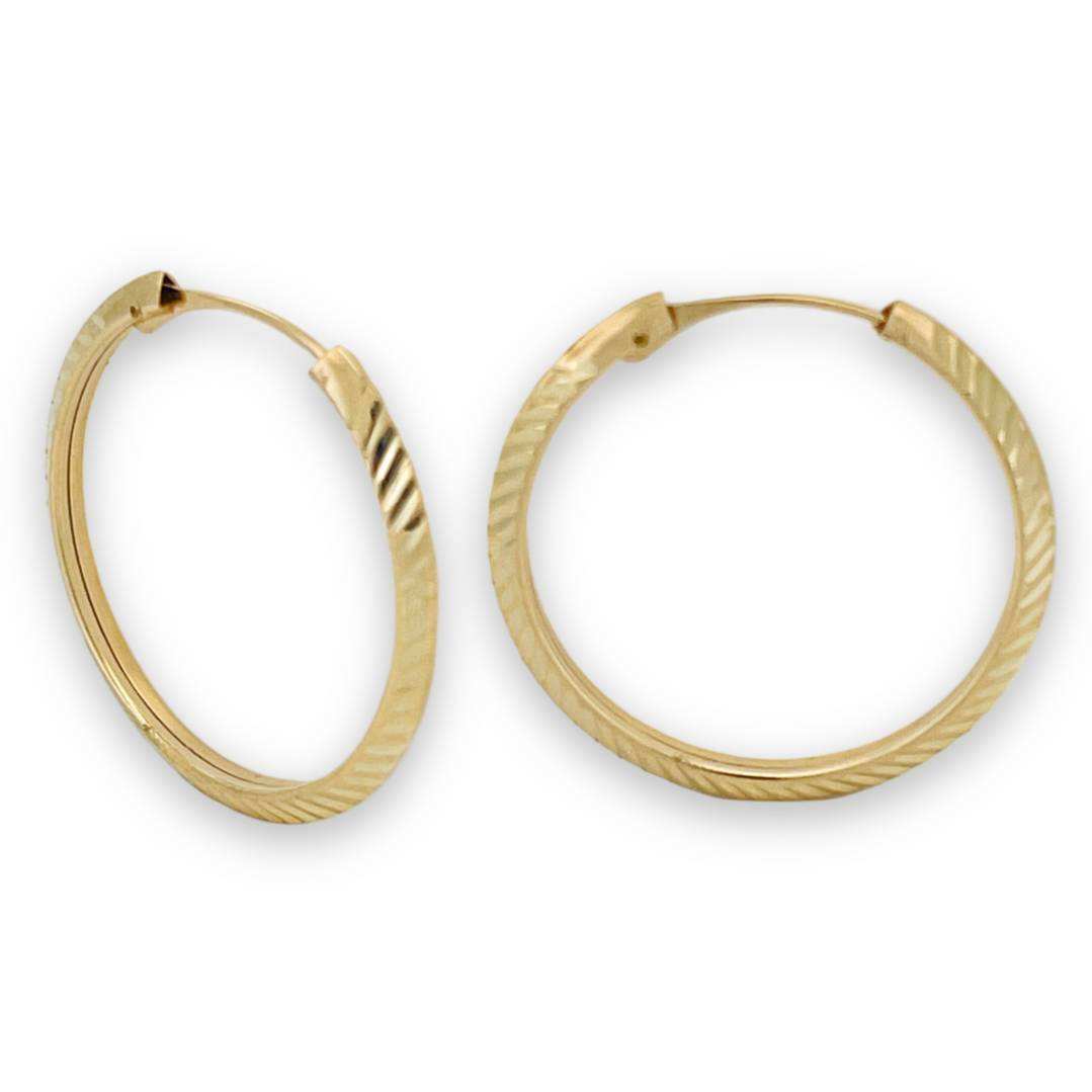 ต่างหูห่วงทรงสามเหลี่ยม ขนาด 1.50x20 มม. แกะสลัก