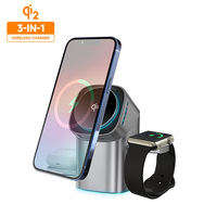 Chargeur sans fil OEM Qi2 3in1 avec affichage LED 15W puissance de sortie téléphone de charge sans fil à aspiration magnétique Portable