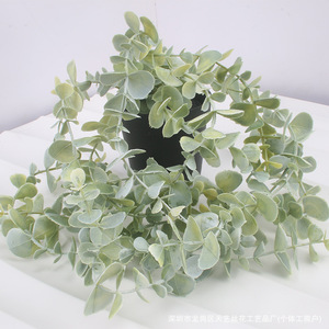 Feuilles d'eucalyptus artificielles, verdure artificielle, décoration murale, décoration de bureau, ornement hautement réaliste - Product Image 4
