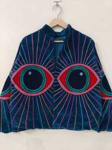 Chaqueta Suzani de Terciopelo con Bordado de Ojo, Abrigo Bohemio Hecho a Mano, Chaqueta Suzani de Terciopelo Hecha a Mano con Motivo de Ojo - Product Image 2