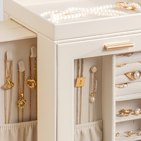 Boîte à bijoux rotative grande capacité avec miroir et compartiments pour ranger colliers, bagues et boucles d'oreilles