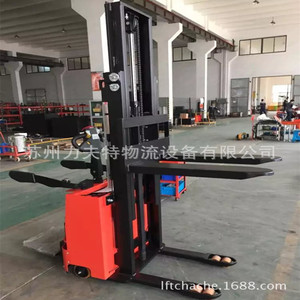 Apilador Eléctrico de 2 Toneladas, Centro de Carga de 500 mm, Elevación Hidráulica para Uso en Almacenes - Product Image 3