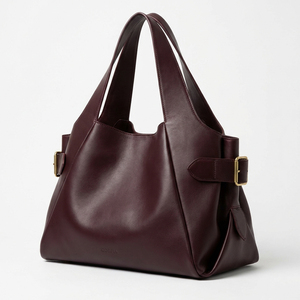 Sac bandoulière structuré pour femme, sac à main en cuir PU grande capacité avec poignée supérieure et sangle réglable, idéal pour les trajets quotidiens - Product Image 4