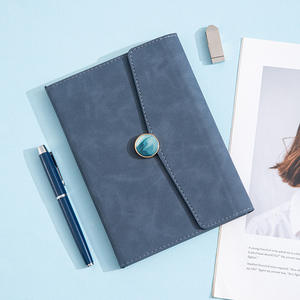 Cuaderno A5 de Cuero Genuino con Logotipo Estampado en Caliente, Tapa Blanda con Bolsillo - Product Image 3